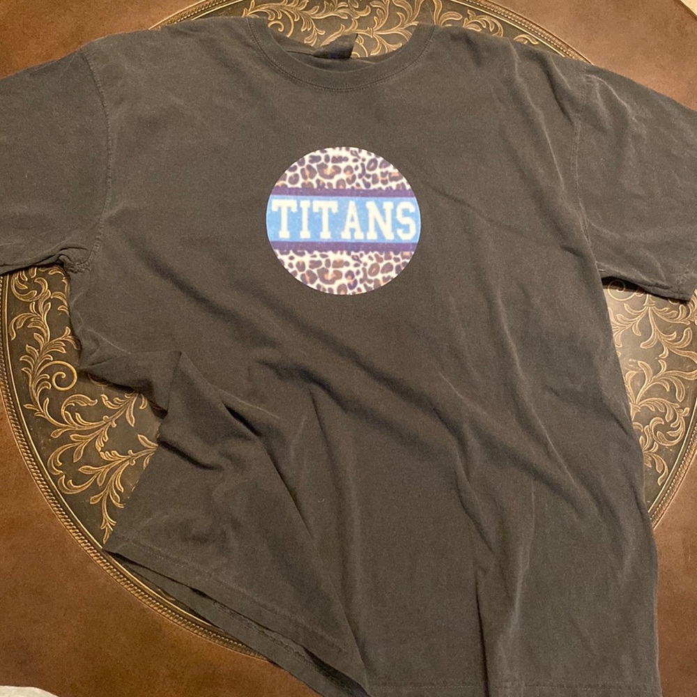 Titans Tshirt